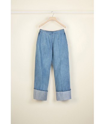 Turn up organic denim trousers Les êtres humains sont 