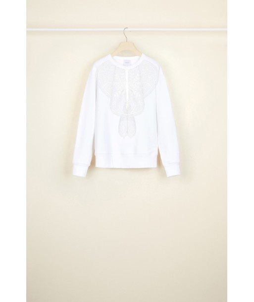 Lace bib organic cotton sweatshirt ou a consommer sur place